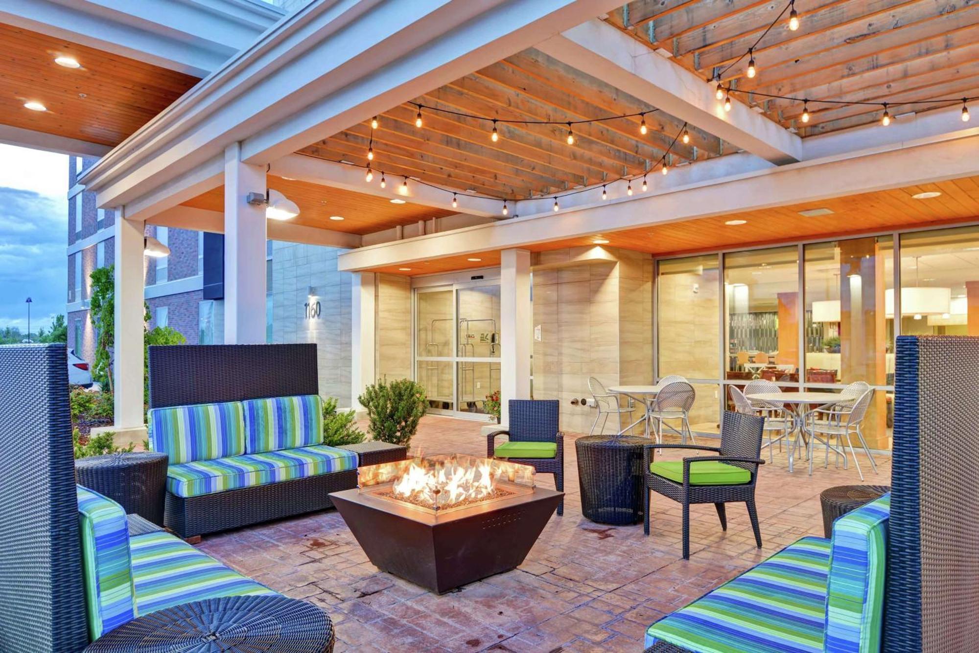 Home2 Suites By Hilton Idaho Falls Extérieur photo